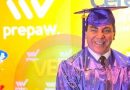 CRISTIAN CASTRO SE GRADÚA DE PREPARATORIA