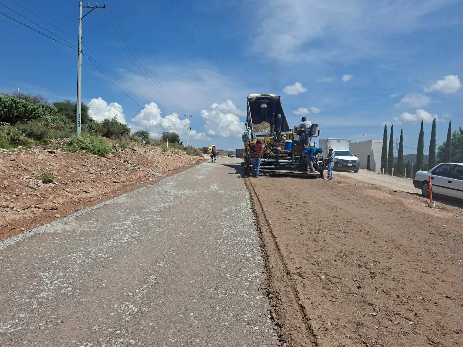 AVANZA NUEVA CARRETERA A VILLA DE ZARAGOZA; RICARDO GALLARDO DEJA ATRÁS DÉCADAS DE REZAGO