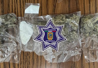 DOS PERSONAS FUERON DETENIDAS POR LA POLICÍA MUNICIPAL Y LLEVADOS A PRISIÓN PREVENTIVA POR LOS DELITOS CONTRA LA SALUD