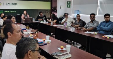 GOBIERNO DEL CAMBIO CAPACITA A PERSONAL PARA BRINDAR UN SERVICIO DE CALIDAD