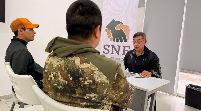 57 JORNALEROS ACCEDEN A EMPLEOS ESPECIALIZADOS EN CULTIVO DE JITOMATE