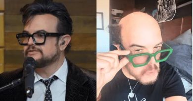 ALEKS SYNTEK SUBASTA SU PELUQUÍN Y SE VIRALIZA POR EXPONER SU CALVA EN REDES SOCIALES