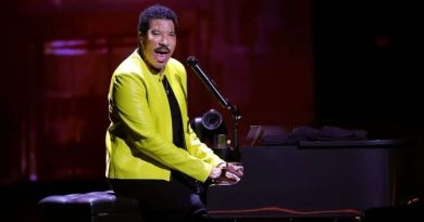 LIONEL RICHIE ES HOSPITALIZADO DE EMERGENCIA TRAS CONCIERTO EN MISSOURI