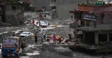 PARLAMENTO NEPALÍ DECLARA EL CAMBIO CLIMÁTICO COMO «AMENAZA» TRAS RIADA