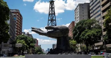VENEZUELA CONFIRMA QUE MANTENDRÁ NEGOCIOS PETROLEROS CON CHINA Y RUSIA