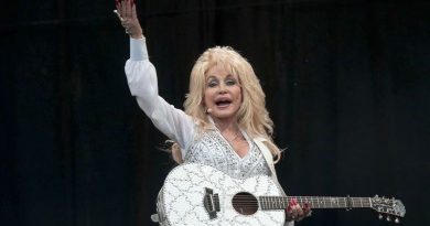 ¡DOLLYFEST SIGUE EN PIE! RENDIRÁN HOMENAJE A DOLLY PARTON