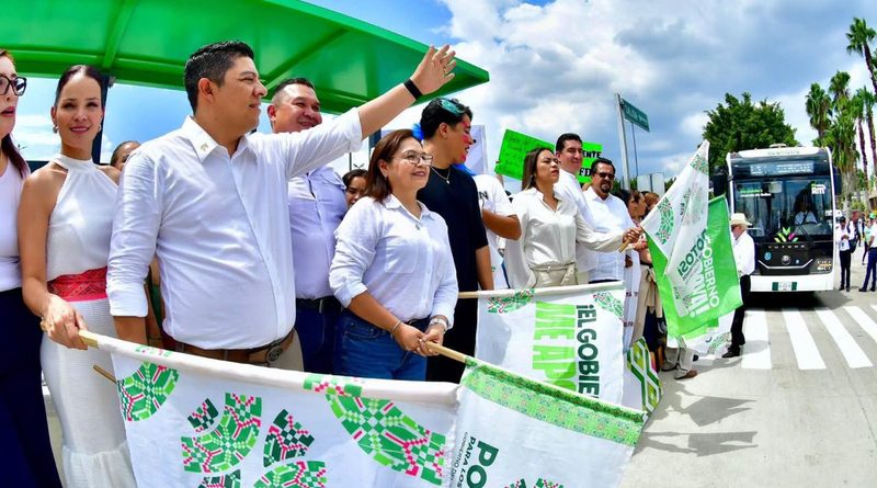 NUEVA AUTOPISTA Y MÁS OBRAS TRANSFORMAN LA CONECTIVIDAD DEL ALTIPLANO