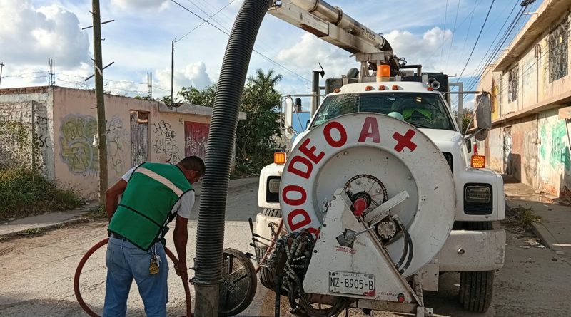 GOBIERNO ESTATAL MANTIENE LIMPIEZA DE DRENAJES PARA PREVENIR INUNDACIONES