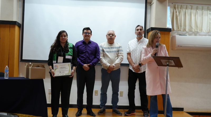 DIRECCIÓN DE GOBERNACIÓN ACERCA PREVENCIÓN DEL CONSUMO DE ALCOHOL A ESTUDIANTES NORMALISTAS