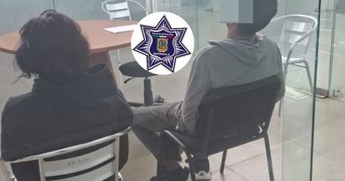 UNA PAREJA FUE DETENIDA POR LA POLICÍA MUNICIPAL SEÑALADA DE PRESUNTO ROBO EN AURRERA