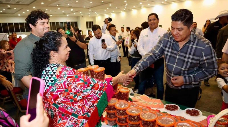 MÁS DE 483 MIL MUJERES RURALES CONTRIBUYEN AL DESARROLLO ECONÓMICO Y SOCIAL DE SAN LUIS POTOSÍ