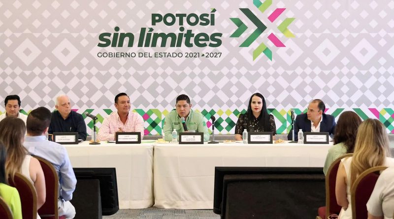 RICARDO GALLARDO INSTRUYE A SU GABINETE A RENDIR CUENTAS CLARAS ANTE EL CONGRESO EN COMPARECENCIAS POR EL QUINTO INFORME