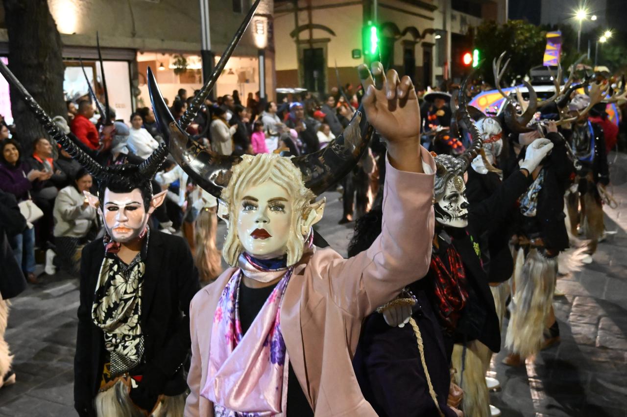 SAN LUIS POTOSÍ VIBRÓ CON LA SEXTA EDICIÓN DEL DESFILE MONUMENTAL “XANTOLO SE VIVE EN TU CIUDAD 2026”
