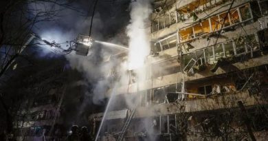 ATAQUE RUSO CONTRA INFRAESTRUCTURA ENERGÉTICA DE KIEV DEJA UN MUERTO Y 17 HERIDOS