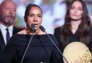 CHARLYN CORRAL GANA MEJOR DELANTERA DEL AÑO EN EL BALÓN DE ORO 2026