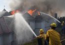 VARIOS INCENDIOS ARRASAN VIVIENDAS Y MANTIENEN A CIENTOS EN ALERTA EN CALIFORNIA