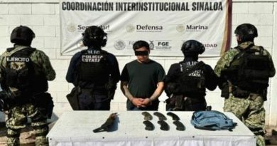 VINCULAN A PROCESO A ‘EL TALIBÁN’, DE ‘LOS CHAPITOS’, POR POSESIÓN DE ARMAS EXCLUSIVAS DEL EJÉRCITO